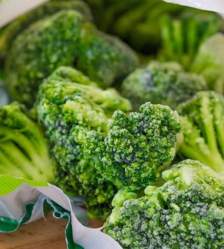 Simply-Recipes-Frozen-Broccoli-Tip-LEAD-OPTION-02-resized-4d2507f2253247329e991770e35c9302